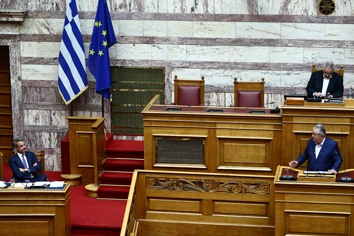 Κουτσούμπας: Σήμερα προσγειωθήκατε κ. Μητσοτάκη σε αυτή τη χώρα; Εσείς δεν κυβερνάτε επτά χρόνια;