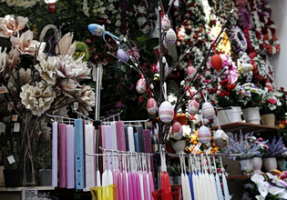 Ξεκινά σήμερα το πασχαλινό ωράριο: Οι ώρες λειτουργίας των καταστημάτων σε Αθήνα – Πειραιά