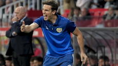 Πέρεθ: «Προτιμώ η Ράγιο να παραμείνει στη La Liga, παρά να προκριθεί επί της με ΑΕΚ»