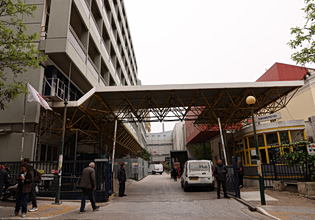 Γιώργος Μυλωνάκης: Σταθερή η κατάστασή του – Παραμένει διασωληνωμένος στη ΜΕΘ του «Ευαγγελισμού»