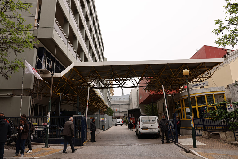 Γιώργος Μυλωνάκης: Σταθερή η κατάστασή του – Παραμένει διασωληνωμένος στη ΜΕΘ του «Ευαγγελισμού»