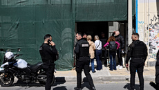 Τι λένε τα ξένα ΜΜΕ για τους πυροβολισμούς του 89χρονου σε ΕΦΚΑ και Πρωτοδικείο