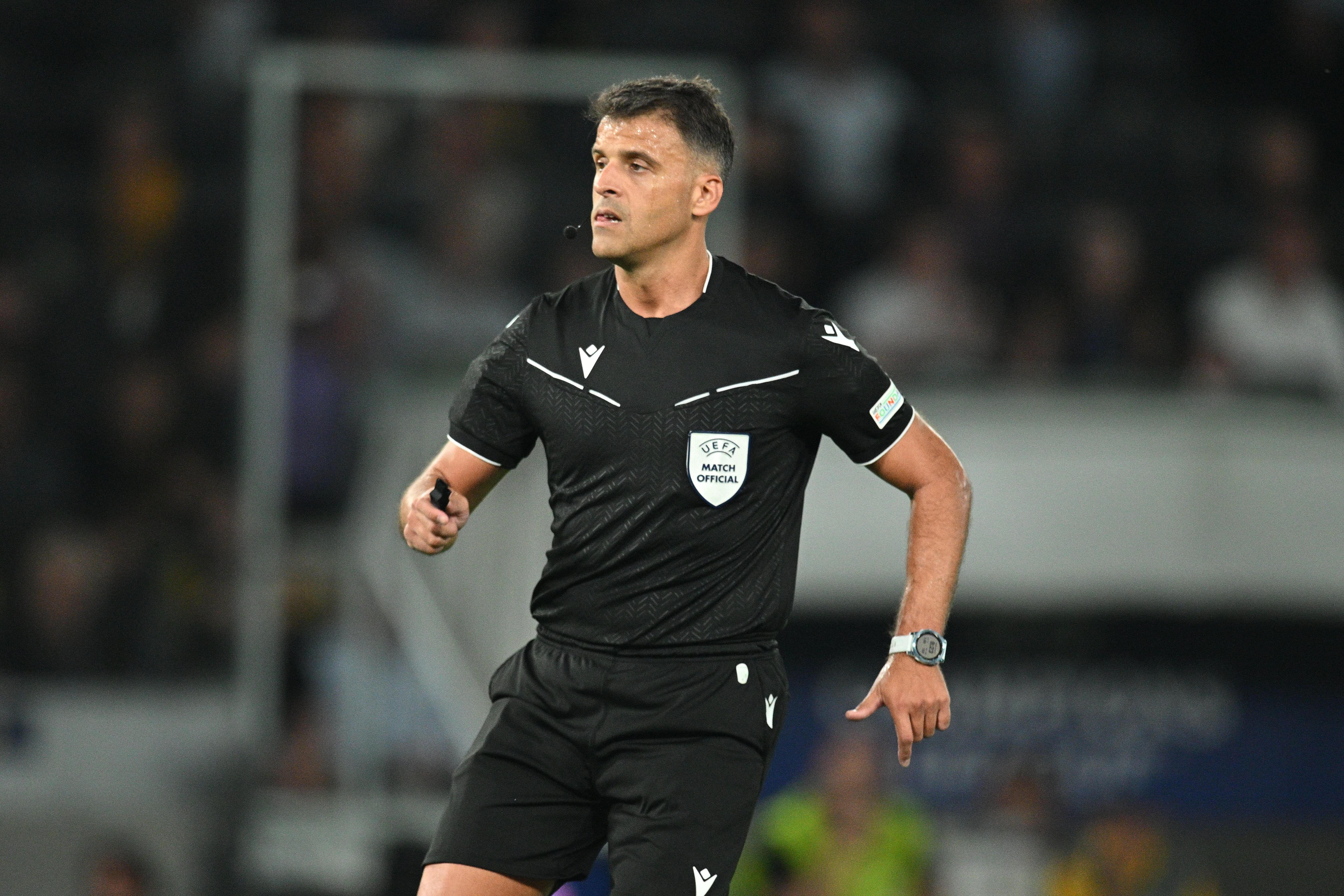 Ο πρώτος διαιτητής που απέβαλε τον Μέσι θα σφυρίξει ΑΕΚ-ΠΑΟΚ