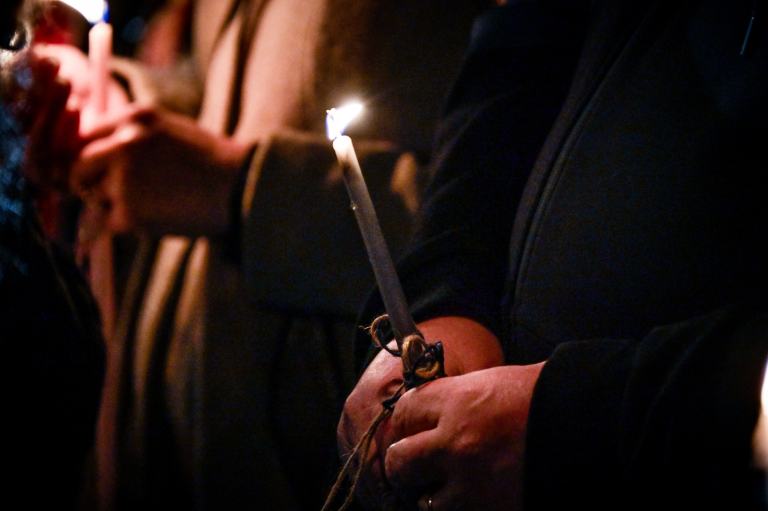 Μαγνησία: Ιερέας δεν έλεγε το «Χριστός ανέστη» αν δεν σταματούσαν τα πυροτεχνήματα