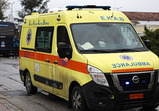 Θεσσαλονίκη: Άνδρας ανασύρθηκε χωρίς τις αισθήσεις του από δύσβατο σημείο – Μεταφορά μέσω θαλάσσης