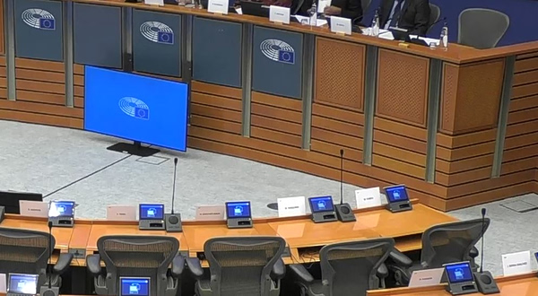 EE: «Καμπανάκι» για κράτος δικαίου, ελευθερία Τύπου και ανεξαρτησία δικαιοσύνης – Η έκθεση στη LIBE