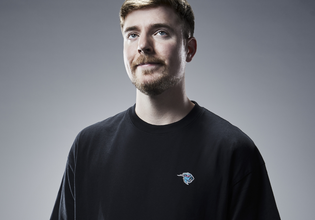 Ο πόλεμος του MrBeast: Η απάντηση στις καταγγελίες για παρενόχληση – Ο τοκετός, ο μισογυνισμός και η απαξίωση