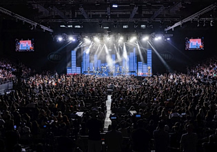 MAD VMA 2026: Ξεκίνησε η προπώληση για το απόλυτο μουσικό event του καλοκαιριού