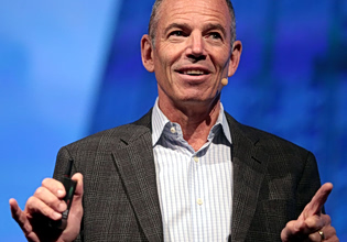 Ποτέ την Τρίτη μετά τις 17:00 – Η συνήθεια του συνιδρυτή της Netflix που «νίκησε» το burnout