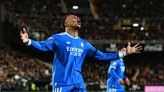 Τρομερή ατάκα του Αρμπελόα: «Δεν με νοιάζει αν ο Εμπαπέ κάνει like στον Μουρίνιο ή στην Τζούλια Ρόμπερτς»