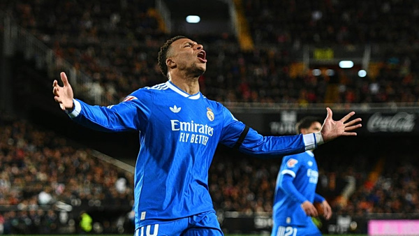 Τρομερή ατάκα του Αρμπελόα: «Δεν με νοιάζει αν ο Εμπαπέ κάνει like στον Μουρίνιο ή στην Τζούλια Ρόμπερτς»