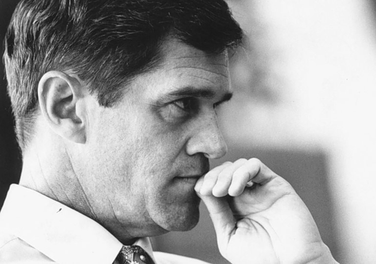 Κίνηση ματ της Νότιας Αφρικής έναντι των ΗΠΑ: Στέλνει πολιτικό του… Απαρτχάιντ να καλοπιάσει τον Τραμπ