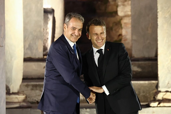 Πόσο θα πάει το μαλλί για το «Ελλάς – Γαλλία συμμαχία», άραγε τι άλλο ερευνά και υπάρχει τόσο μένος για την Ευρωπαϊκή Εισαγγελία