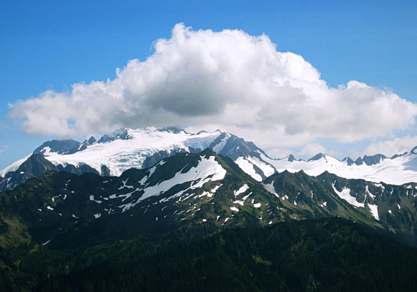 Το χιόνι στα ελληνικά βουνά μειώθηκε στο μισό – Η λειψυδρία επιδεινώνεται