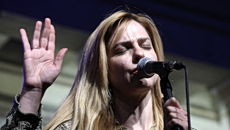 Αντιπολεμική συναυλία για τη Γάζα: Κατάμεστα τα Προπύλαια – Ετοιμάζεται νέα ελληνική αποστολή του Global Sumud Flotilla