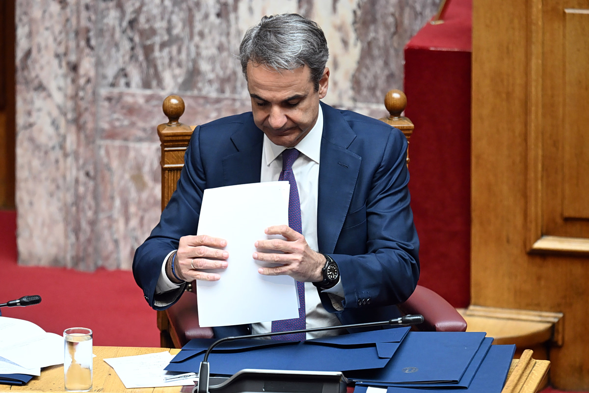 Το σκάνδαλο του ΟΠΕΚΕΠΕ «γκρεμίζει» την κυβέρνηση – Οι γκρίνιες στο εσωτερικό και το αίτημα για πρόωρες κάλπες