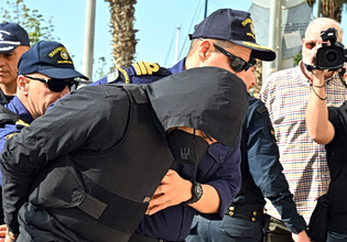 Άγιο Δημήτριο: Στο Ναυτοδικείο ο 20χρονος δράστης – Απολογείται για τη δολοφονία του 27χρονου