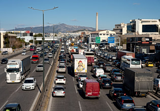 Κίνηση: Συμφόρηση στον Κηφισό – Πού αλλού υπάρχουν προβλήματα