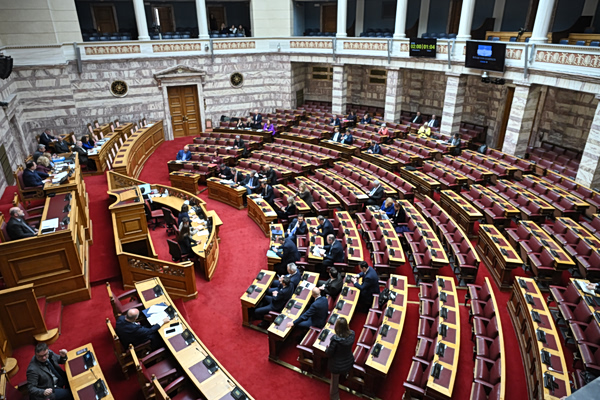 ΟΠΕΚΕΠΕ: Ξεκίνησε η συνεδρίαση της Επιτροπής Δεοντολογίας για την άρση ασυλίας των 11 – Παρόντες Μηταράκης και Τσιάρας