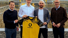 Νίκο Σλότερμπεκ: Τον ήθελαν Ρεάλ και Μπάγερν, ανανέωσε με τη Ντόρτμουντ