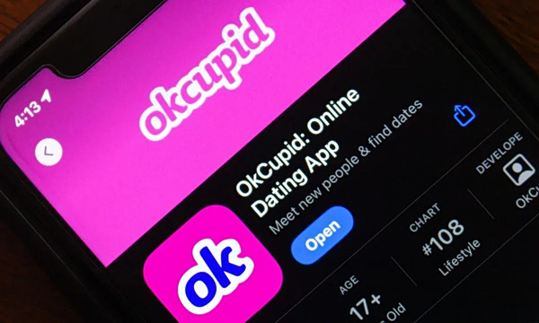 Υπηρεσία γνωριμιών πούλησε φωτογραφίες των πελατών της για την εκπαίδευση της ΑΙ