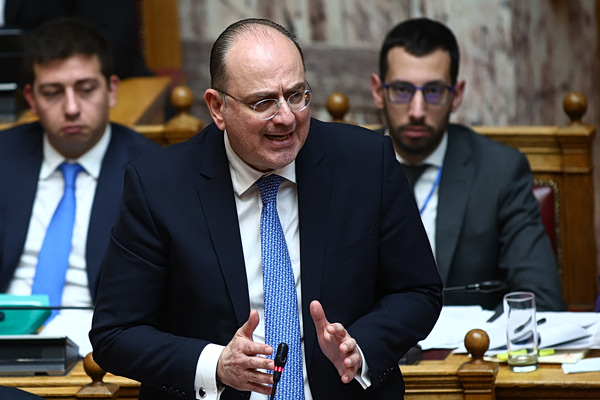 ΣΥΡΙΖΑ: Ο «άριστος» Λαζαρίδης να προσκομίσει το πτυχίο του ή να παραιτηθεί