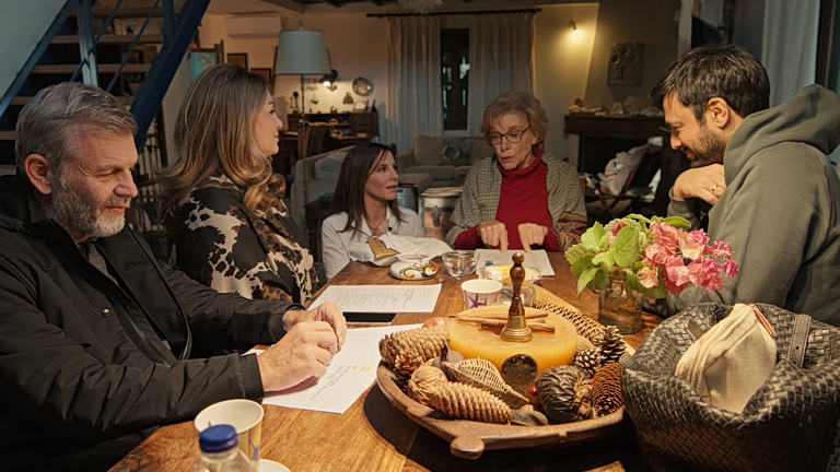 «Πάμε μια βόλτα;»: Τι θα δούμε στην εκπομπή της Νίκης Λυμπεράκη στο MEGA