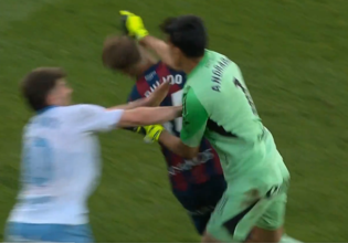 Τερματοφύλακας αποβλήθηκε στο Ουέσκα – Σαραγόσα και στη συνέχεια έριξε μπουνιά σε αντίπαλο! (vid)