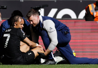 Σοκ σε Τότεναμ και εθνική Ολλανδίας: Ρήξη χιαστού ο Τσάβι Σίμονς, χάνει το Μουντιάλ