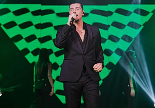 Η Λευτέρης Κρίκης αποκαλύπτεται και μοιράζεται μαζί μας το μουσικό ταξίδι του