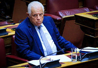 Βλάχος για Σκέρτσο και «αρχοντόπουλα»: Όταν κάνεις πολιτική από το γραφείο κινδυνεύεις να κάνεις λάθη