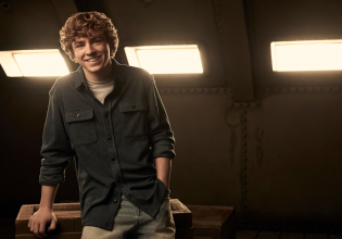 Οι «απειλές θανάτου» κρατούν τον Γουόκερ Σκόμπελ μακριά από τον χορό του σχολείου του