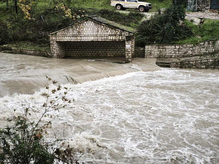 Με τεχνητή νοημοσύνη τα μοντέλα πρόβλεψης πλημμύρας στη Θεσσαλία