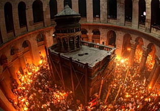 Άγιο Φως: Πώς θα πραγματοποιηθεί η μεταφορά του στην Ελλάδα