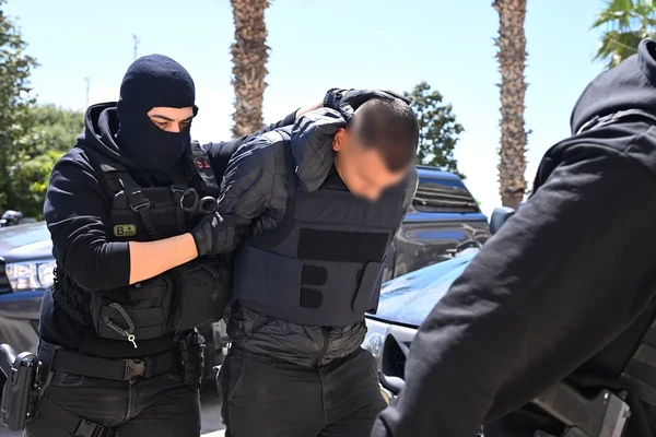 Άγιος Δημήτριος: Τι λέει η πρώην σύντροφος του 20χρονου δράστη – Τι ισχυρίζεται ο ίδιος για το στυγερό έγκλημα