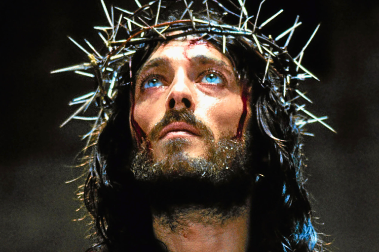 «Ακόμη με σταματούν στο δρόμο στην Ελλάδα» – Ο Ιησούς από τη Ναζαρέτ για τον Ιησού