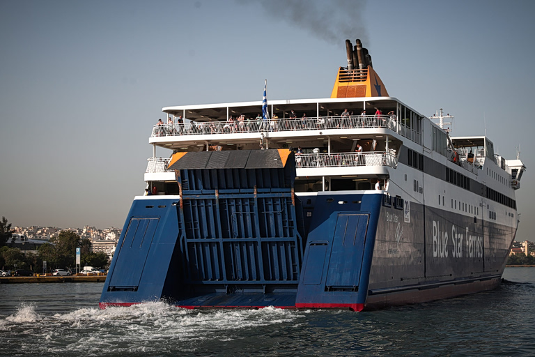 Easter Getaway Under Tight Watch at Piraeus Port