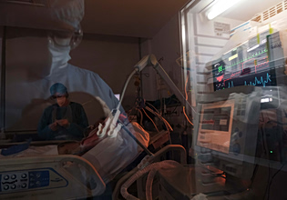 Συναγερμός στη Θεσσαλονίκη: Κρούσμα μηνιγγίτιδας στο ΑΠΘ – Στη ΜΕΘ 19χρονος φοιτητής, ιχνηλατούνται οι επαφές του