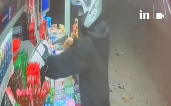 Νότια Προάστια: Βίντεο ντοκουμέντα από τη δράση των ανηλίκων που χτυπούσαν περίπτερα και βενζινάδικα