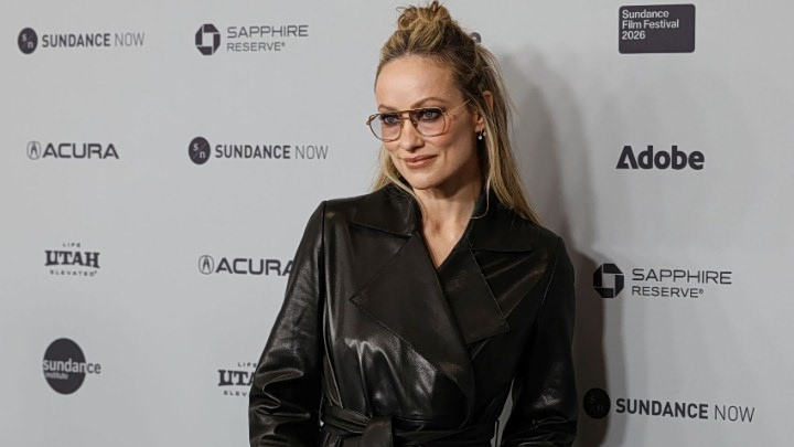 «The Invite»: Η νέα δραματική κομεντί με τους Ολίβια Γουάιλντ, Σεθ Ρόγκεν, Πενέλοπε Κρουζ