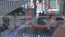 Τι λέει ο 59ρονος που έπεσε θύμα απάτης και του έκλεψαν δύο πλάκες χρυσού – Βίντεο ντοκουμέντο