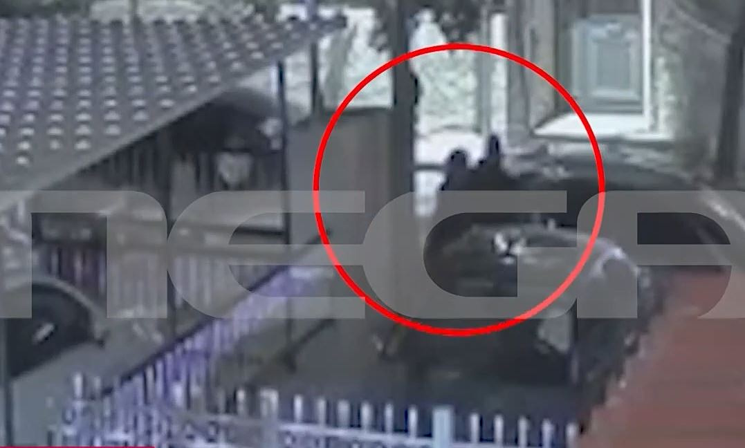 Τι λέει ο 59ρονος που έπεσε θύμα απάτης και του έκλεψαν δύο πλάκες χρυσού – Βίντεο ντοκουμέντο