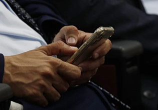 Fuel Pass: Απάτη με SMS – Πώς μπορούν να σας αδειάσουν τους τραπεζικούς λογαριασμούς