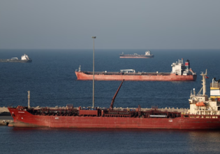 Αναμένει διευκρινίσεις για το «απαγορευτικό» των ΗΠΑ η διεθνής ναυτιλία