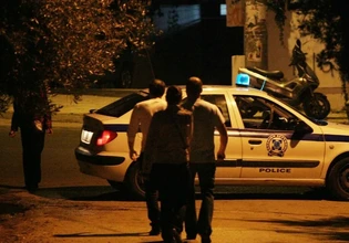 Χαϊδάρι: Συμμορία έκλεβε διερχόμενους οδηγούς παριστάνοντας ότι έχουν βλάβη στο δικό τους αυτοκίνητο