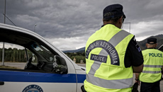 Καλαμάτα: Έρευνες για την «εκτέλεση» άντρα σε στάβλο – Γνωστό στις Αρχές για ναρκωτικά το θύμα