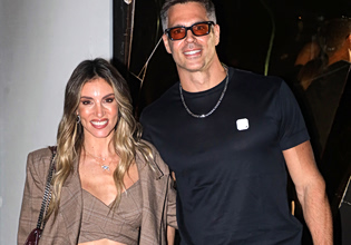 Αθηνά Οικονομάκου: Η πρόβα νυφικού σε διάσημο οίκο μόδας