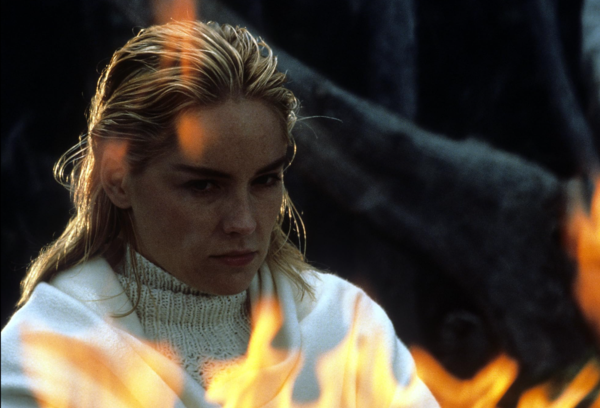 «Η κοκαΐνη και το ποτό δεν με βοήθησαν»: Ο Τζο Έστερχαζ, τα άγρια χρόνια και το Βασικό Ένστικτο