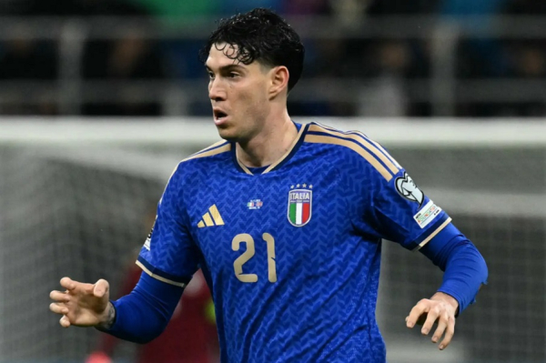 Μεταγραφικός «πόλεμος» Ίντερ – Μπαρτσελόνα για τον Μπαστόνι