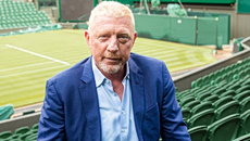 Μπέκερ για Τσιτσιπά: «Αναρωτιέμαι πότε θα καταλάβει ότι πρέπει να αλλάξει…»